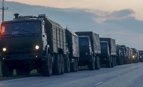 Через Мелітополь колонами везуть мобілізованих російських солдатів