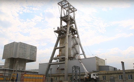 На Донеччині шахтобудівельники отримали сучасну підземну техніку. На чому працюватимуть прохідники