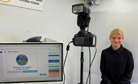 Звільнена Харківщина повертається до життя. Які держустанови поновили роботу