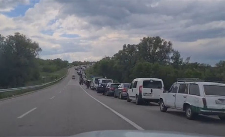 Із Запоріжжя тимчасово припинено виїзд на окуповані території