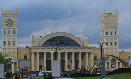 З Лозової та інших станцій Харківщини скасовано декілька електричок. В чому причини