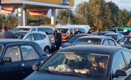 Окупанти оголосили вихідні та закрили КПП "Василівка"