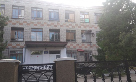 Окупанти в Новій Каховці займають школи і студентські гуртожитки