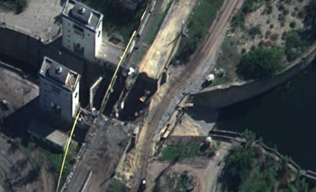 Росіяни відновили рух по греблі Каховської ГЕС