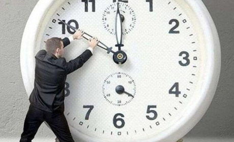 Перехід на зимовий час 2022