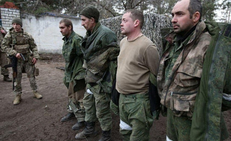 ЗСУ просунулися в бік Сватового, звільнено Кислівку й Котлярівку. Окупанти групами здаються у полон