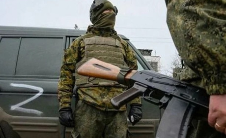 Мелітополець благав на колінах пропустити його матір через блок-пост у Василівці до лікарні