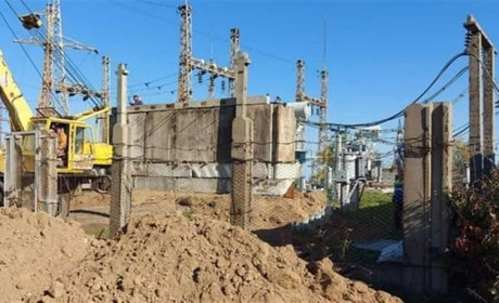 У Жовтих Водах розпочали встановлювати захисні споруди навколо енергетичних об'єктів