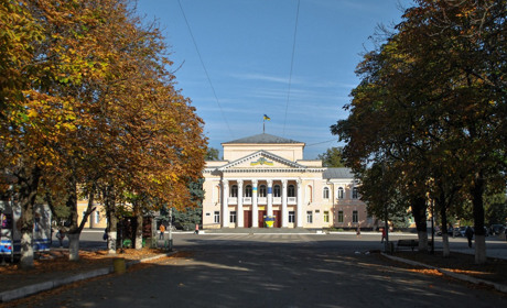 Сонячна осінь у Первомайську: запрошуємо на фотопрогулянку