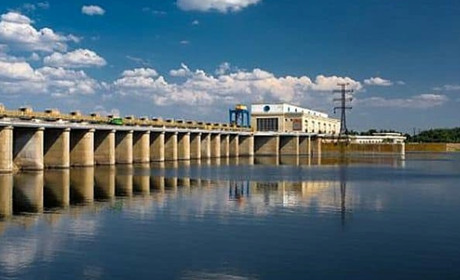 Після підриву Каховської ГЕС затоплення Херсона почнеться через 2 години: як діяти жителям міста