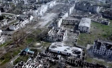 На Луганщині колаборантів і бойовиків заселяють в порожні квартири. Як це відбувається у Рубіжному