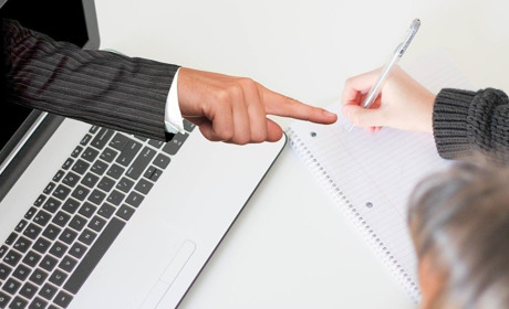 Як і де отримати субсидію: пенсійний фонд розповів деталі