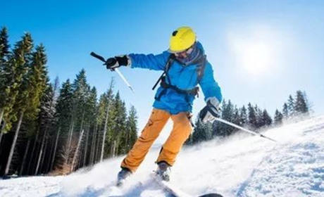 Яке спорядження потрібно для скітуру