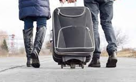 За три тижні Нова Каховка спустошена