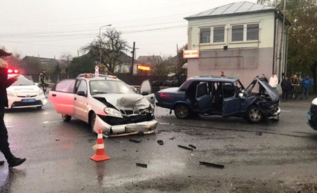 ДТП у Старокостянтинові: травмувались шестеро осіб