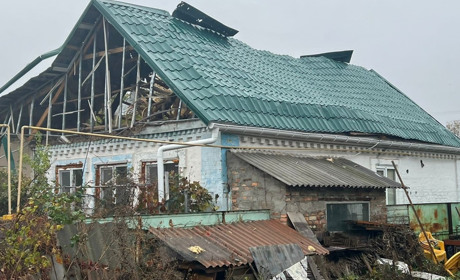 Гуляйполе обстріляли зі ствольної артилерії: постраждало літнє подружжя