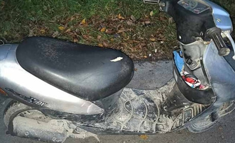 Дівчинка у Почаєві взяла без дозволу покататися скутера, а сусід заявив в поліцію