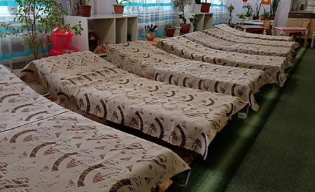 На Донеччині облаштували місця тимчасового перебування для жителів Торецької громади: навіщо?