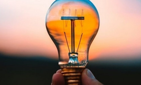 В Україні вводять екстрені відключення світла через масовані ракетні обстріли