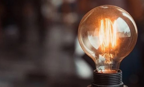 На сайті "Житомиробленерго" опублікували орієнтовні графіки відключень світла
