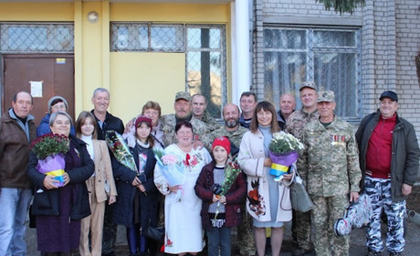 Довгих літ сімейного життя нашим молодятам