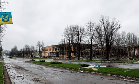Від Мар’їнки майже нічого не залишилося: місто стоїть в руїнах. Відео