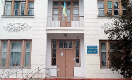 У Новій Каховці окупанти пограбували картинну галерею