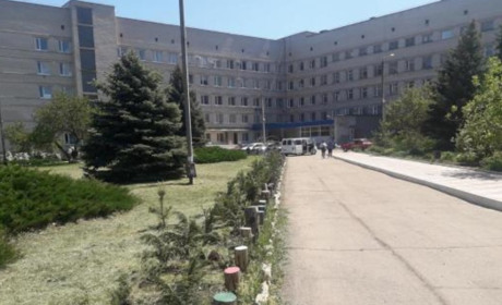 Переселенцям з Луганщини надають первинну медичну допомогу онлайн. Як отримати