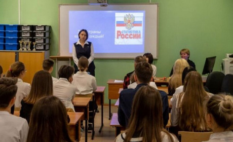 Нові вчителі-колаборанти у Генічеську: список освітян, які співпрацюють з окупантами