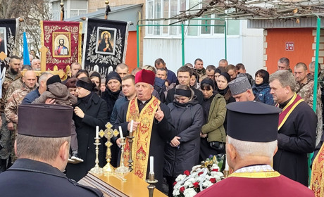 У Заводському Чортківського району провели в останню путь воїна Штурму Віктора