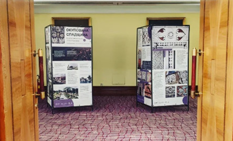 Кам'яні вишиванки Нової Каховки поїдуть до Польщі