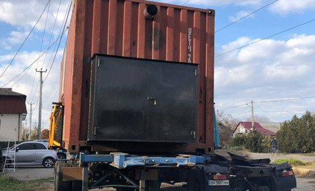 Одеські волонтери передали польову кухню на фронт: вона буде годувати тих, хто звільняє Херсонщину