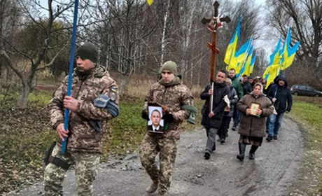 За вихідні на Чернігівщині поховали сімох воїнів ЗСУ