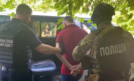 29-річного жителя Лозівського району судитимуть за шахрайство. Як він ошукував людей