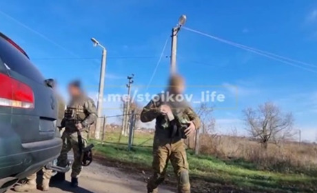 Поруч з Гуляйполем журналісти, які привезли гумдопомогу, потрапили під обстріл