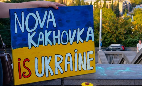 З Нової Каховки евакуюють колаборантів