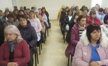 Медиків Старокостянтинівщини навчали: що обговорювала спільнота у білих халатах