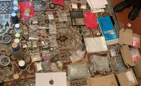 Наркотиків на 1,5 мільйона гривень: в Одесі затримали наркодилера, який торгував психотропами