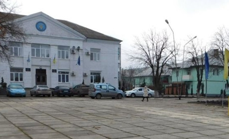 15 листопада жителям Курахового видаватимуть гуманітарку. Хто отримає допомогу