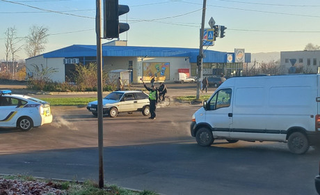 Щоб мати електроенергію, золотонісці мусять її максимально заощаджувати