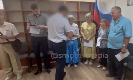 500 зрадників вивезли до Криму