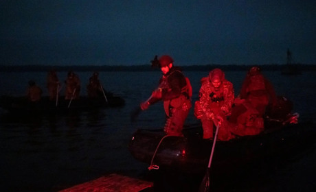Спецназ уже проводить операції на лівому березі Дніпра — The New York Times