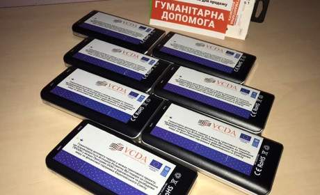 Волонтери з Волноваського району отримали портативні зарядні пристрої від благодійників