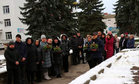 В Барі вшанували пам'ять загиблих під час Голодомору