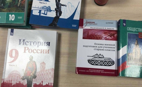 В окупованому Бердянську батьки ховають дітей, щоб не віддавати до російської школи