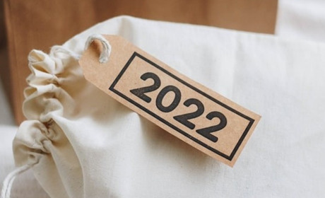 Підвищення соцвиплат та оформлення УБД: що чекає на українців з 1 грудня