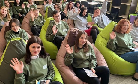 Новокаховчанка відкрила молодіжний хаб на Київщині