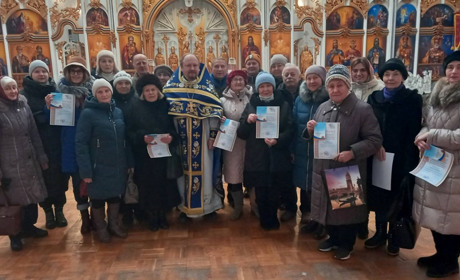Сплетено і передано на фронт 1800 кв. м маскувальної сітки. Подяка волонтерам
