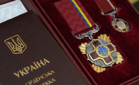 Зеленський відзначив орденами голів шістьох громад на Запоріжжі