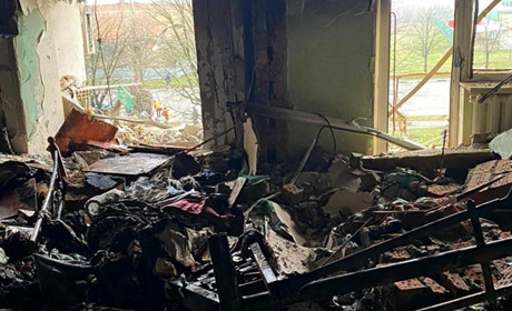 Російська армія обстріляла житлові квартали Нікополя: постраждали четверо людей